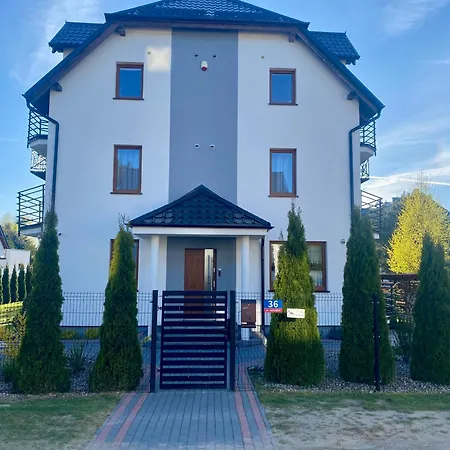 Octavia- Apartamenty, Pokoje, Cisza Spokój, 15min, Balkon, Parking, Wifi, Aneks Kuchenny Jastrzębia Góra