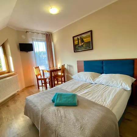 Octavia- Apartamenty, Pokoje, Cisza Spokój, 15min, Balkon, Parking, Wifi, Aneks Kuchenny Kwatera prywatna *