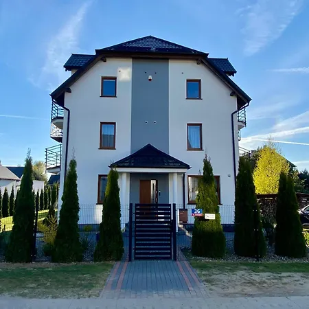 Проживание в семье 