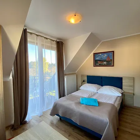 Octavia- Apartamenty, Pokoje, Cisza Spokój, 15min, Balkon, Parking, Wifi, Aneks Kuchenny Kwatera prywatna *